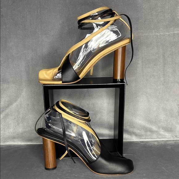 🔥🔥🔥Awake Black and Yellow Heels with Ankle Straps Size: 9-9.5US/ 40EU🔥🔥🔥 - Picture 4 of 10